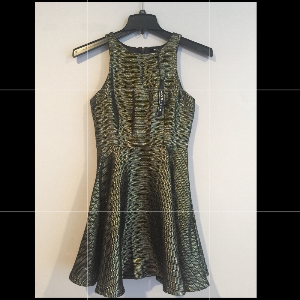 MODISTE**Gold/Black Party Dress**Junior $98
